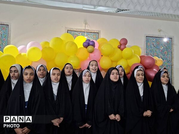 جشن پایان تحصیلی دانش‌آموزان ششم مدرسه شاهد پوررضایی