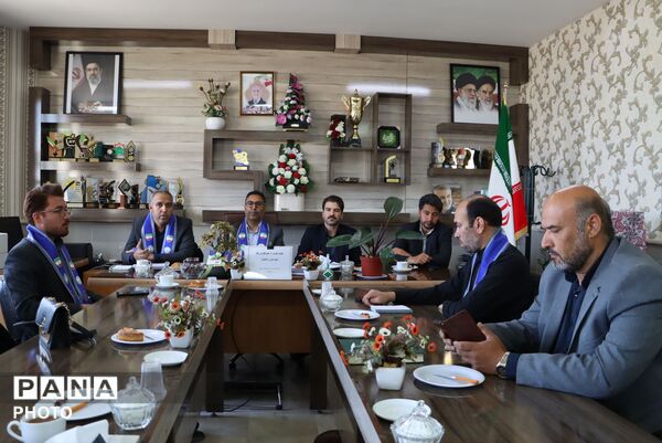 تجلیل از راویان صادق پانا در رشتخوار