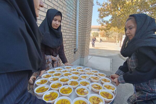 بوی گلاب و بهشت در آفرینش پردیس پیچید؛ یاد بانوی دو عالم زنده شد