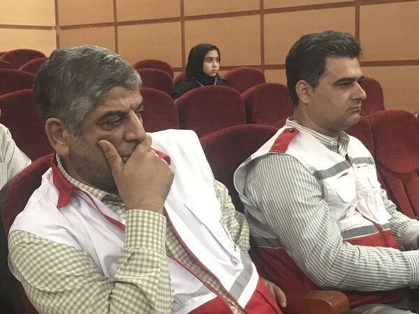 همایش تجلیل از مدیران و کارکنان نمونه شهرستان محمودآباد 