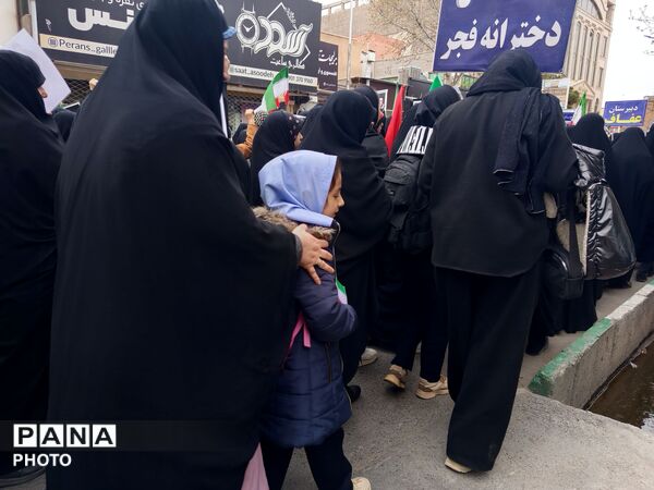 به یاد شهدای میناب؛ با کوله در مراسم روز قدس حاضر می‌شوم 
