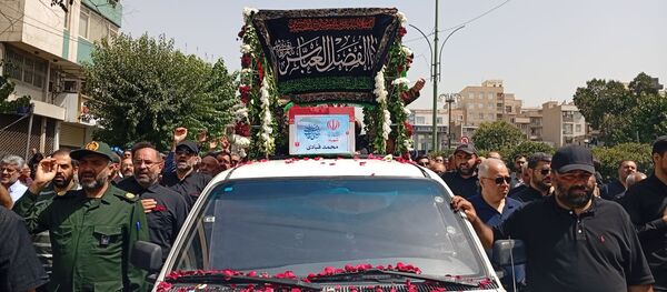 تشییع باشکوه پیکر بسیجی شهید در حمله رژیم صهیونیستی؛ مردم با فریاد مرگ بر اسرائیل وداع کردند