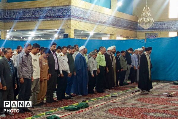 نماز جمعه بهارستان؛ تجلی وحدت با حضور دانش‌آموزان