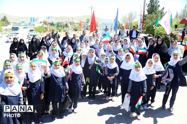 احداث باغ میوه به یاد شهید دانش‌آموز «ماکان نصیری»