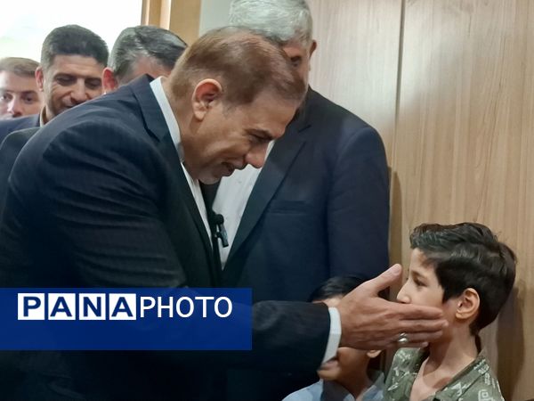 بازدید از مرکز خانه چتر موسسه خیریه گلستان علی(ع)