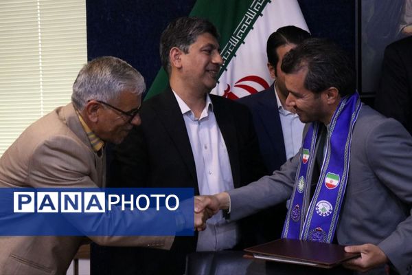 آیین تکریم و معارفه رئیس سازمان دانش‌آموزی خراسان رضوی