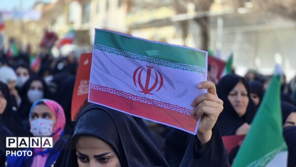 برگزاری مراسم بیعت با سید مجتبی خامنه‌ای در شهرستان فارسان 