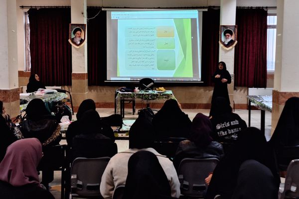 کارگاه توانمندسازی دبیران درس تفکر و سبک زندگی در پردیس
