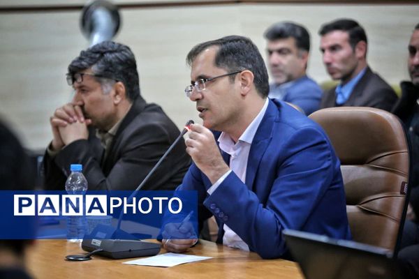 جلسه هم‌اندیشی مسئولان شهرستان سملقان با حضور استاندار