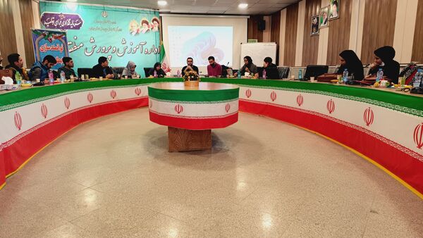 کارگاه توانمندسازی رابطان مشاوره استان همدان با رویکرد سامانه نماد