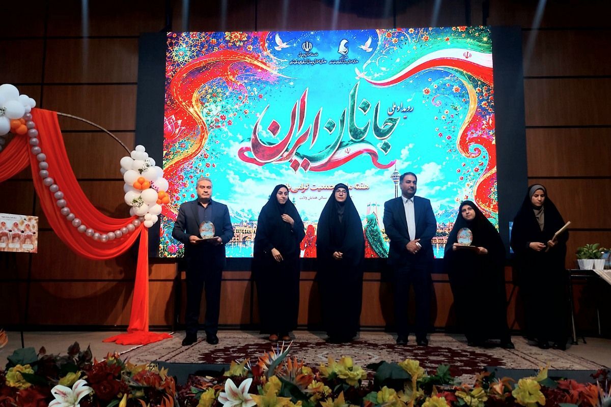 کسب رتبه برتر اداره آموزش و پرورش کهریزک در حوزه «جوانی جمعیت» در میان مناطق ۲۱گانه استان تهران