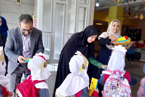 برگزاری جشن غنچه ها در آموزشگاه حضرت زینب(س)