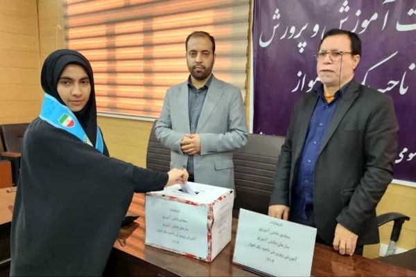  مجامع دانش‌آموزی نقش مؤثری در تربیت اجتماعی دانش‌آموزان دارند 