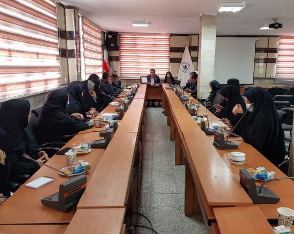 جلسه هم‌اندیشی معاونان و مربیان پرورشی و فرهنگی شهرستان فیروزکوه