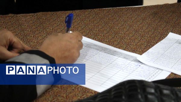 دوره آموزش خبر نویسی دختران ناحیه ۲ کرمان