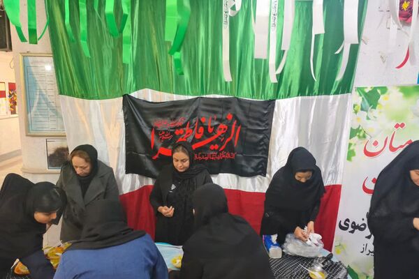  محفل انس با قرآن در ایام فاطمیه 
