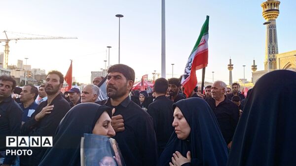 وداعِ جهان با «پدر» در صحنِ خورشید