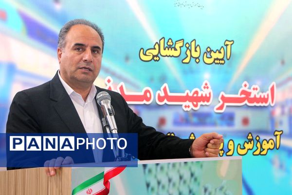 آیین بازگشایی استخر شهید مدنی ناحیه ۵ تبریز