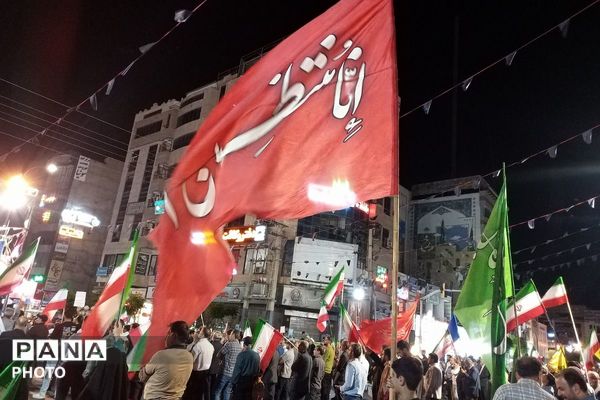 تداوم حضور در خیابان‌ها؛ رمز اتحاد و پیروزی