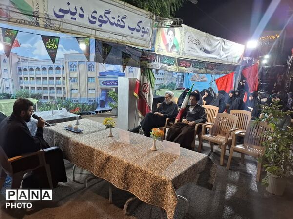فعالیت موکب تبیینی جامعه الزهرا(س) در تجمعات شبانه