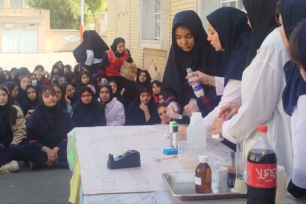 دانش‌آموزان با دستان خود، اسرار علم را گشودند