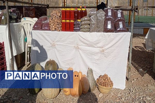 آغاز مراسم روز شهر بار با افتتاح نمایشگاه محصولات محلی و صنایع دستی