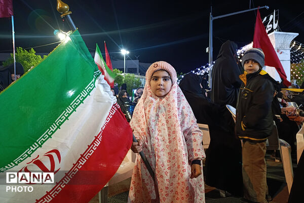 همایش دختران جان‌فدای آباده در میدان مقاومت