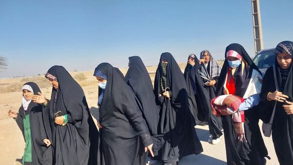 حضور عاشقان شهدا در کربلای ایران