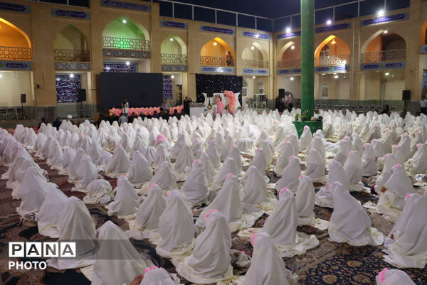 جشن تکلیف بیش از ۷۰۰ دانش آموز بافقی