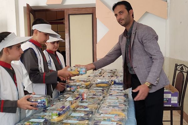 تجلیل از حافظان سلامت و ایمنی در رباط کریم