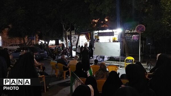 کافه گفتگوی حسینیه امام خمینی در صد و پنجمین شب 
