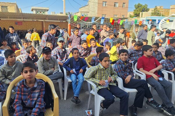 مسابقات قرآن دانش‌آموزان مقطع ابتدایی ناحیه۳ شیراز 