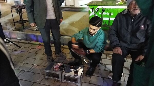 گذری بر فعالیت چایخانه امیر المومنین در شب میلاد حضرت مهدی ( عج)