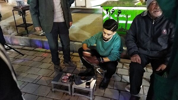 گذری بر فعالیت چایخانه امیر المومنین در شب میلاد حضرت مهدی ( عج)
