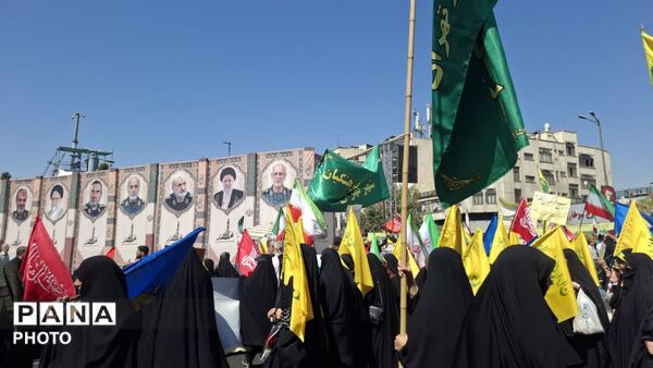 جان‌فدایان ایران؛ رژه بزرگ در تهران