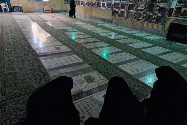 حماسه ۹ دی زنده است؛ ورامینی‌ها بار دیگر با ولایت، پیمان بستند
