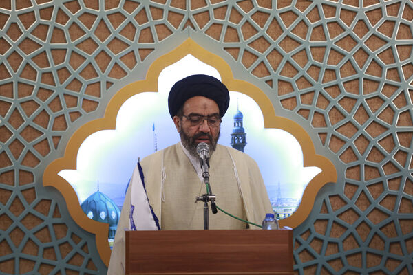 مراسم جشن ازدواج به‌مناسبت نیمه شعبان در مسجد جمکران