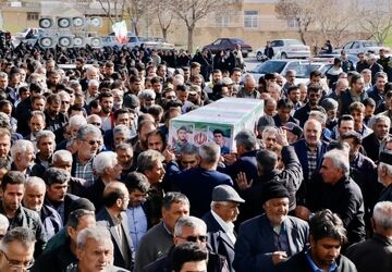 روایتی از تشیع پیکر مطهر سرباز وطن