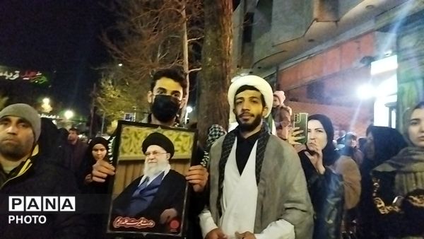 حضور نسل های مختلف در اجتماعات شبانه نیشابور