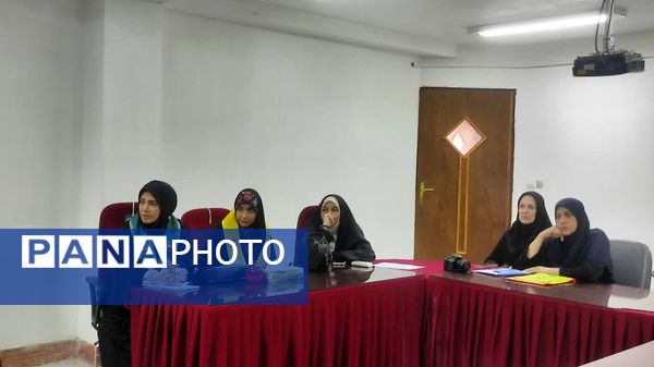 جلسه توجیهی اردوی ملی پیشتازان دختر در مازندران 