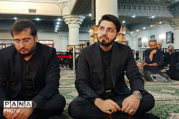 مراسم گرامیداشت رهبر شهید انقلاب در بارگاه ملکوتی حضرت عبدالعظیم حسنی (ع)
