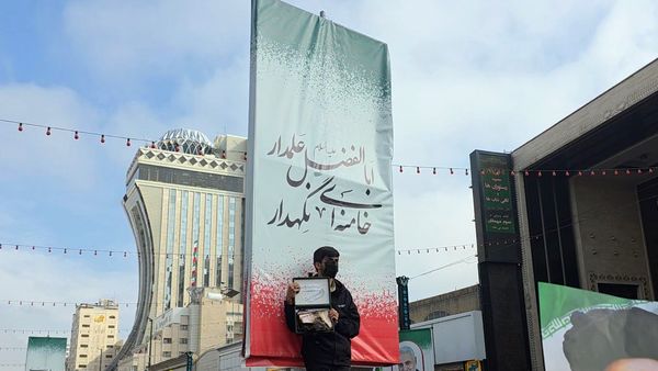 حضور چهل و هفتم از قاب دوربین پانا (۲)