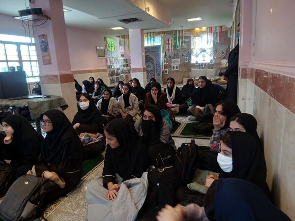 اجرای گسترده طرح «گفتمان و آداب تشریفات و کشف استعدادهای هنری» در مدارس شهرستان کوهدشت 