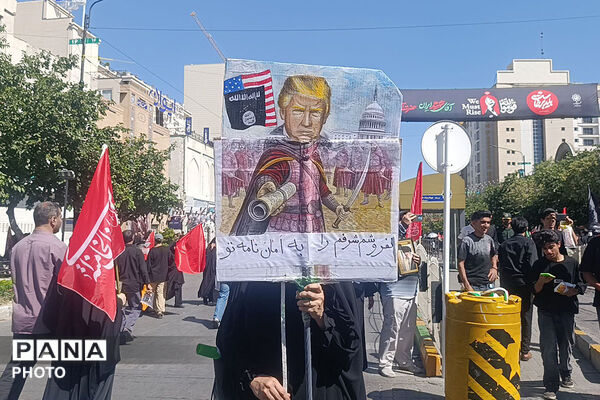 وداع باشکوه با خورشید در شهر خورشید؛ مشهد یکپارچه در سوگ