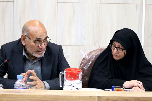 نشست مدیران مدارس سمپاد یزد با حضور رئیس سازمان ملی پرورش استعدادهای درخشان 