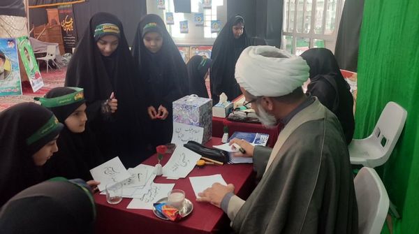 برگزاری همایش دختران حاج قاسم در خلیل‌آباد
