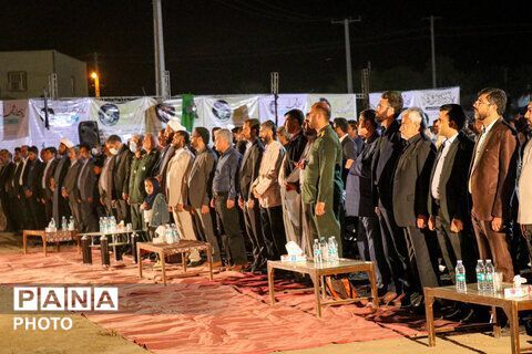  یادواره شهدای دانش‌آموز شجره طیبه میناب در شهر شمیل بندرعباس