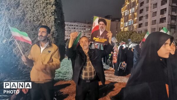 خیابان ها برای بیست و پنجمین بار حماسه آفریدند