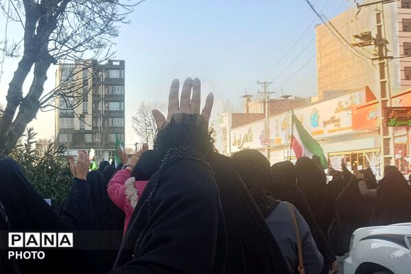 دست خدا بر سر ماست خامنه ای رهبر ماست 