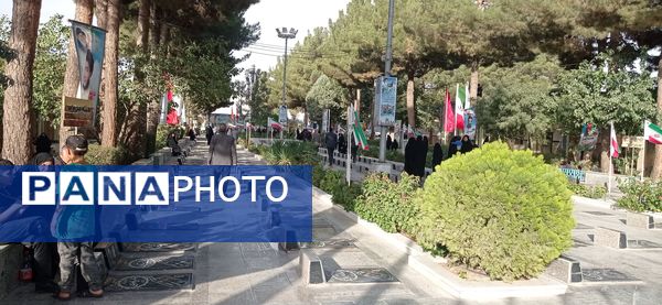 مراسم یادواره شهدای نیشابور درجوار آرامگاه فضل بن شاذان